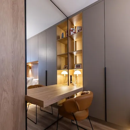 Appartement Fancy Private Terrace & Garden *