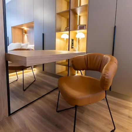 Fancy Private Terrace & Garden Lejlighed