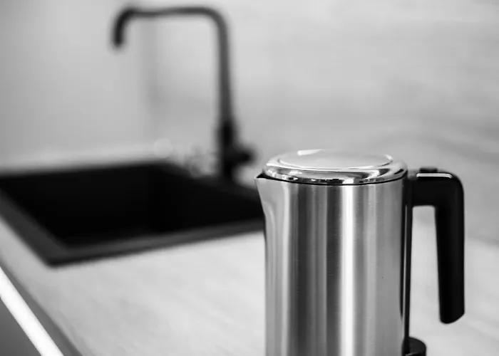 Lägenhet Fancy Private Parking & Garden